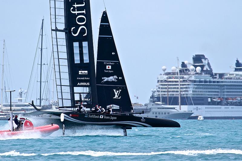 Softbank Team Japan - Round Robin 2, Day 7 - 35th America's Cup - Bermuda June 2, 2017 photo copyright Richard Gladwell taken at  and featuring the AC50 class