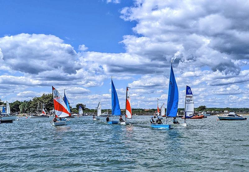 Junior sailing session at Keyhaven Yacht Club photo copyright Mark Jardine taken at Keyhaven Yacht Club and featuring the Dinghy class