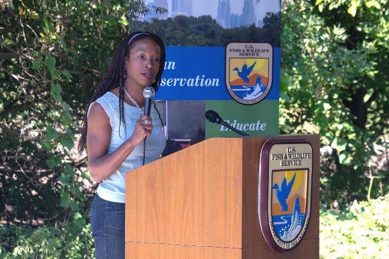 DOI Deputy Assistant Secretary for Fish, Wildlife and Parks Aurelia Skipwith noted the importance of urban wildlife refuges for conservation and public use, and thanked refuge supporters for donating their time, talents and financial contributions. - photo © Union Sportsmen’s Alliance