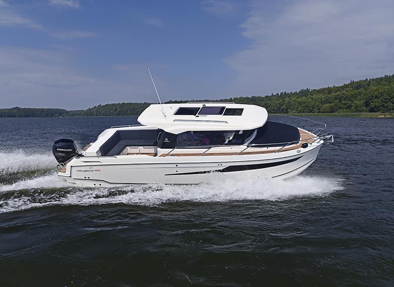 Parker 920 Explorer MAX - photo © Nautilus Australia